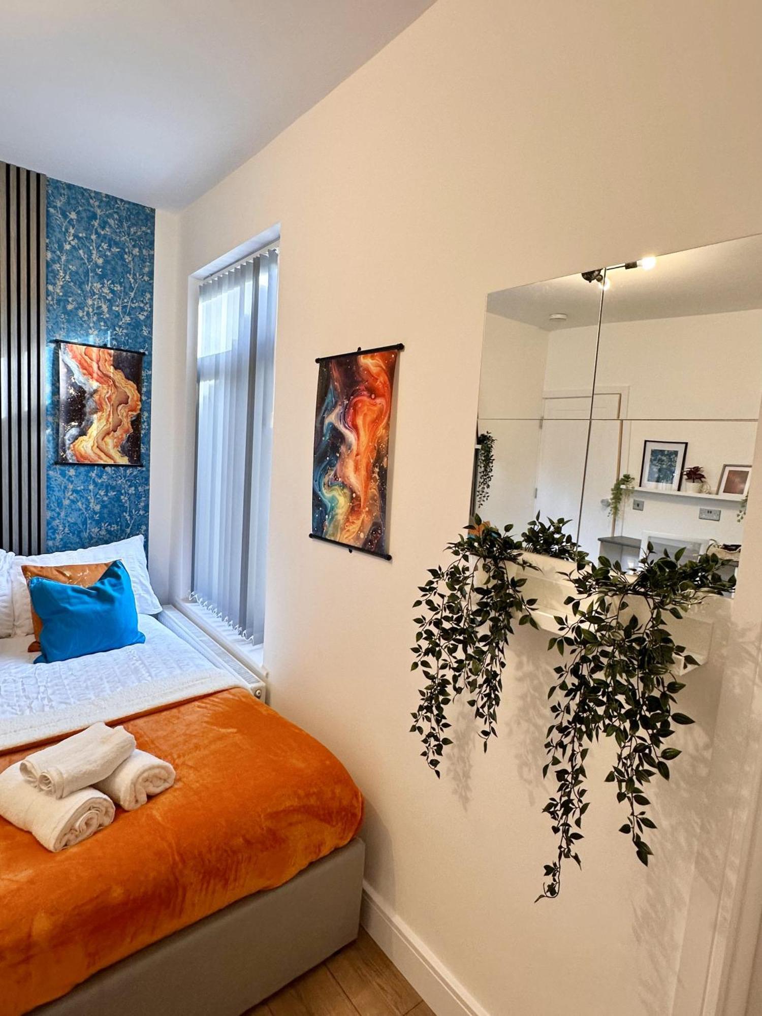 R4 Luxury Studio En-Suite Room In Harborne Lane By Queen Elizabeth Hospital เบอร์มิงแฮม ภายนอก รูปภาพ